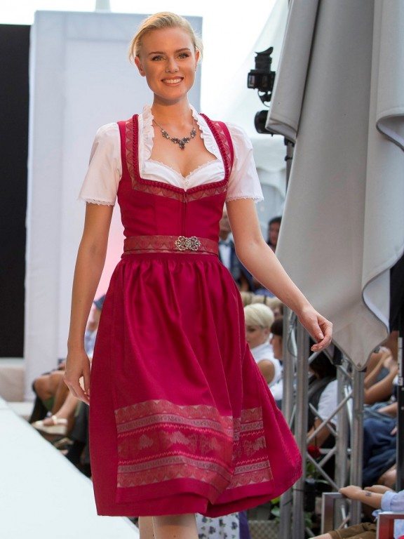 Wenger Dirndl Sommer 2018