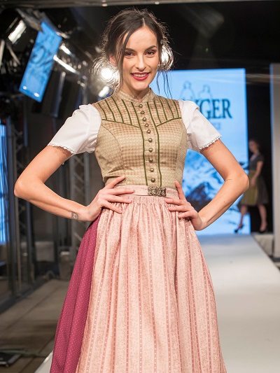Dirndl von Wenger aus der Kollektion Herbst & Winter 2018/2019